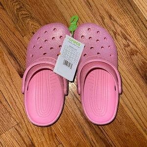 BRAND NEW PINK GLITTER CROCS !